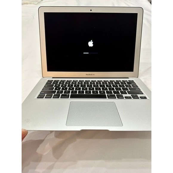MacBook Air (13-inch 2017) 1.8GHz dual-core Intel Core i5